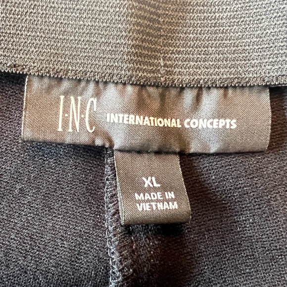 International Concepts INC - zebra print pants size xl - Picture 2 of 6